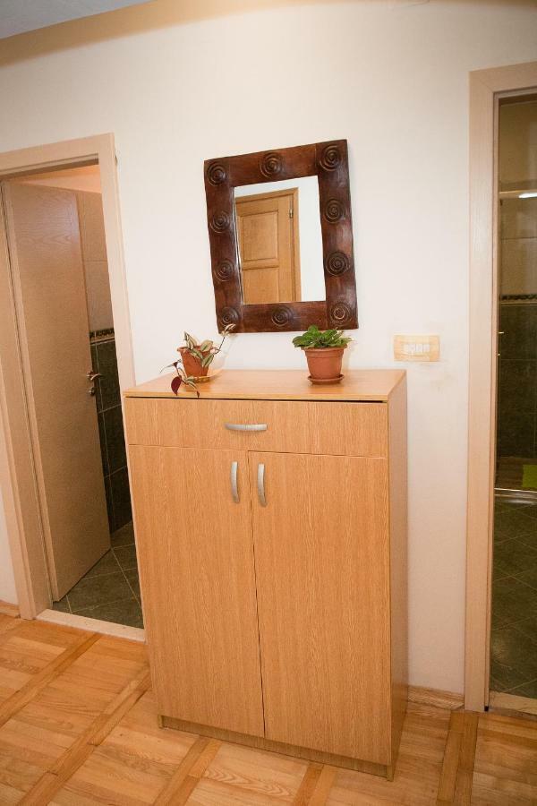 Apartman Ana Radovin Екстер'єр фото
