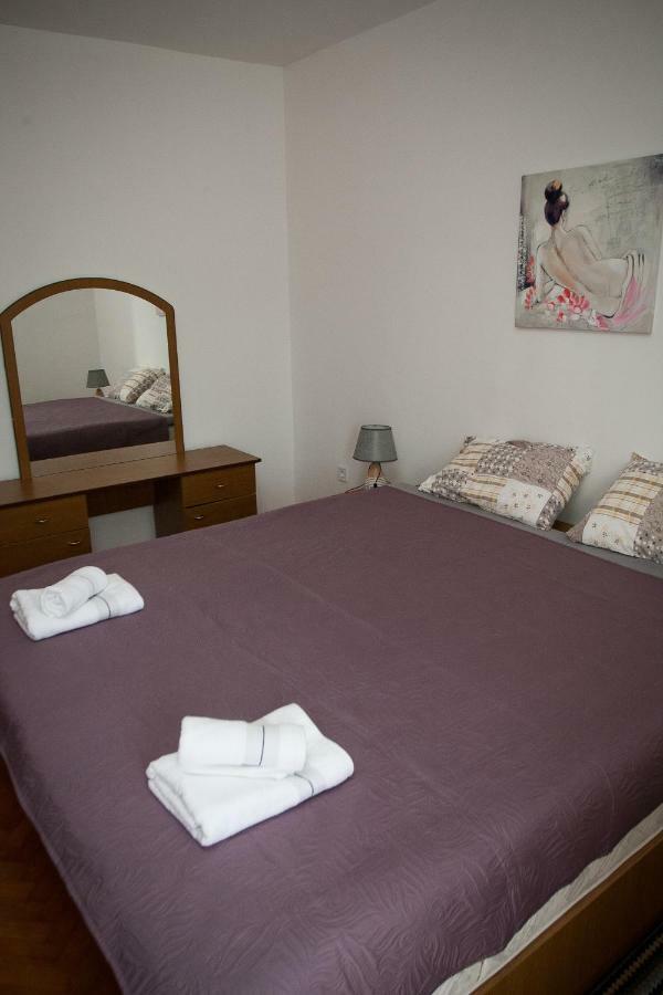 Apartman Ana Radovin Екстер'єр фото